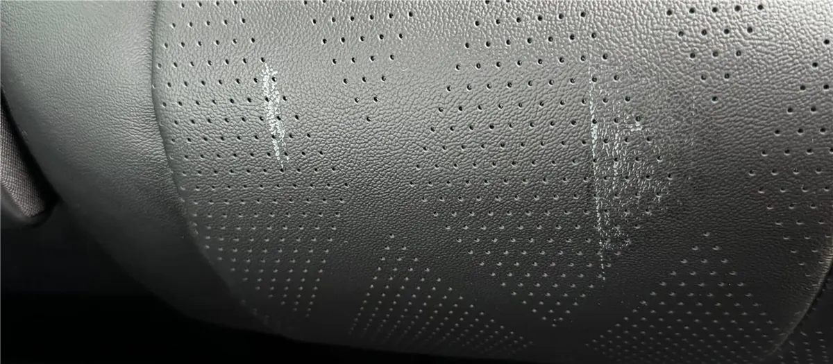 Before: GWM CANNON Rear Seat Scratch Repair