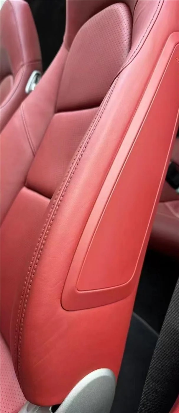 After: Porsche 911 Seat Backrest Bolster Wear Repair